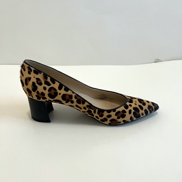 EUC Marc Fisher Leopard Print Calf Hair Pumps - Size 8M - Picture 7 of 16